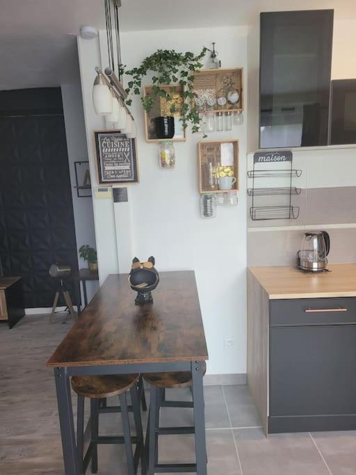 Petite Maison Cosy En Duplex Eguelshardt Eksteriør bilde